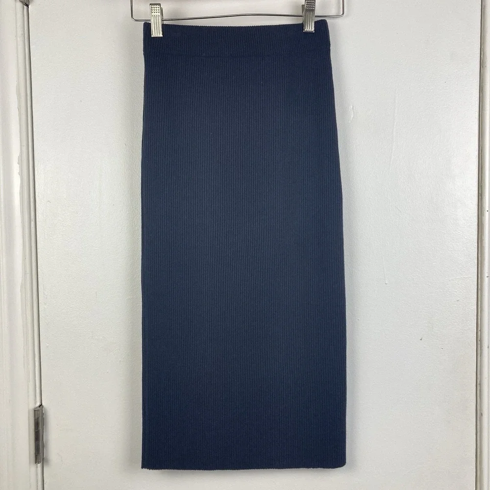 Vince NWT Navy Blue Ribbed Fitted Pencil Midi Skirt Office V566583114 sz‎ XS